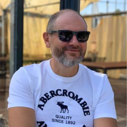 Евгений Глазов